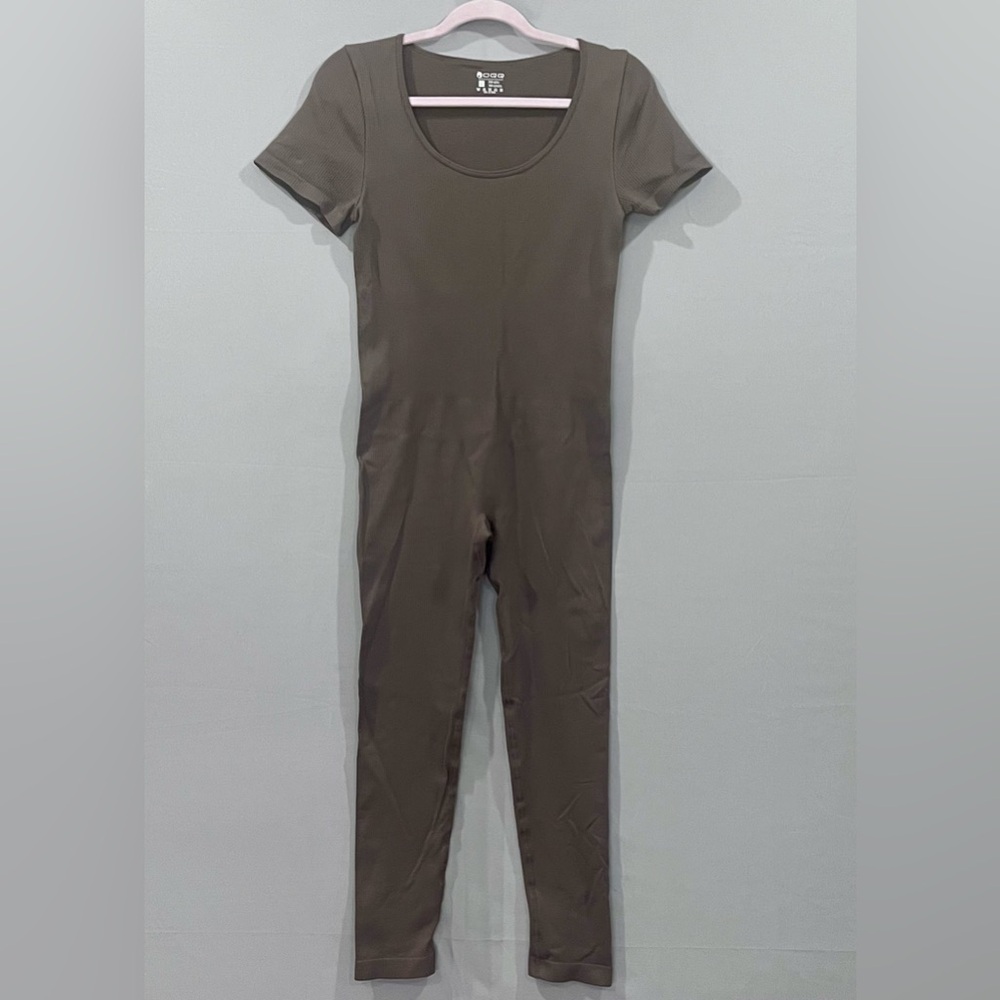 OQQ Ribbed Brown Short Sleeve Jumpsuit, Size L